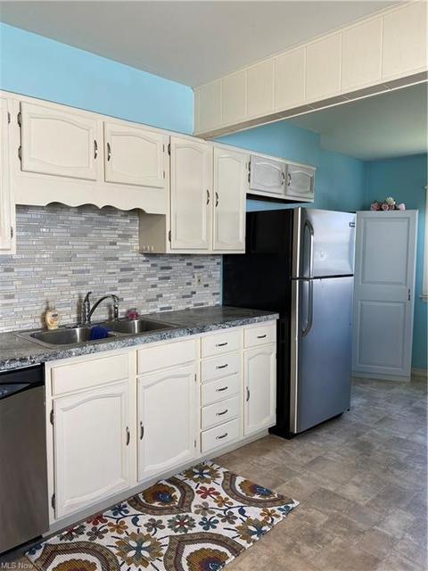 3017 Aberdeen Ave, Ashtabula, OH 44004 photo 6