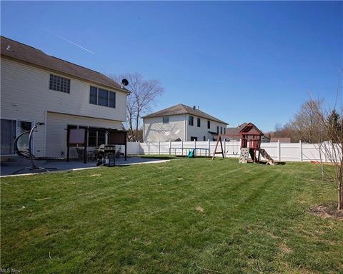 109 Regency Ct, Elyria, OH 44035 photo 6