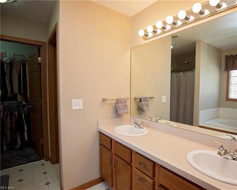 109 Regency Ct, Elyria, OH 44035 photo 25