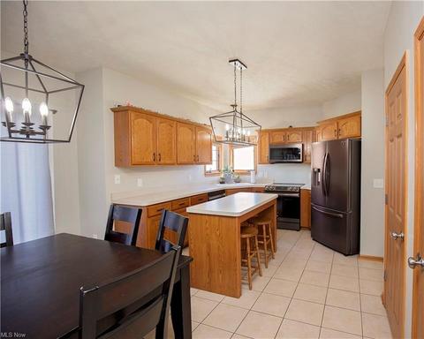 109 Regency Ct, Elyria, OH 44035 photo 15