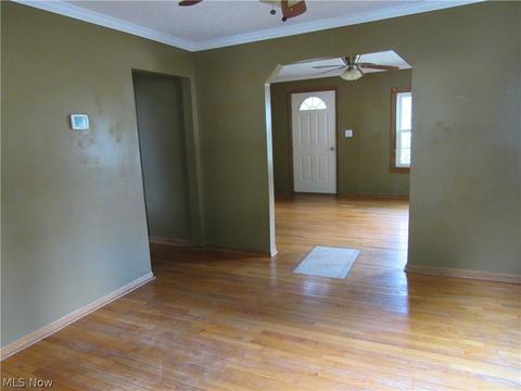 112 Forest St, Lagrange, OH 44050 photo 9