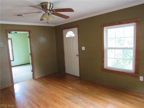 112 Forest St, Lagrange, OH 44050 photo 6