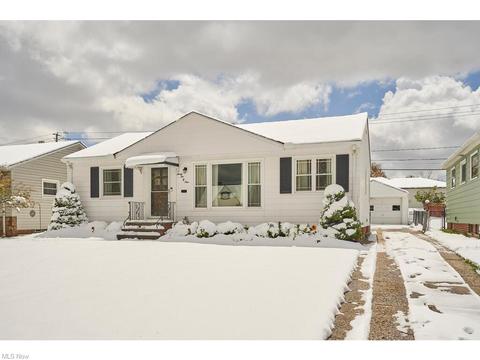3209 Klusner Ave, Parma, OH 44134 photo 1