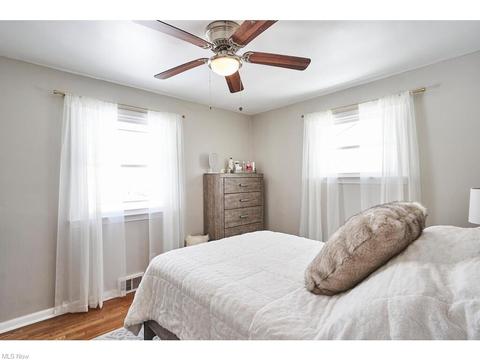 3209 Klusner Ave, Parma, OH 44134 photo 9