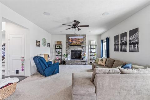 823 Buckingham Dr, Lagrange, OH 44050 photo 5