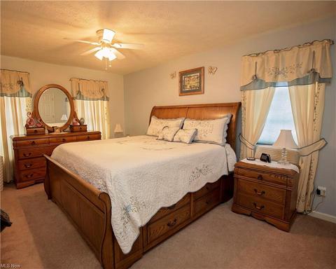 6882 Roe Ln, Lorain, OH 44053 photo 26