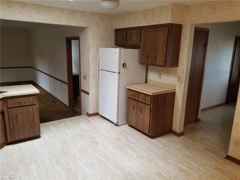 6991 E Parkview Dr, Parma, OH 44134 photo 10