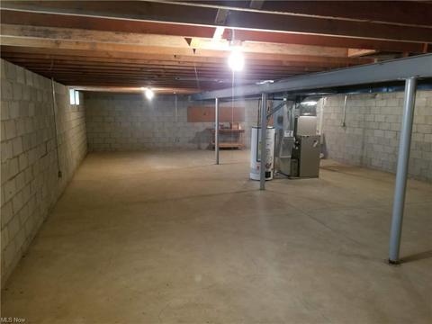 6991 E Parkview Dr, Parma, OH 44134 photo 17