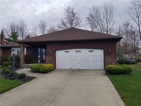 6991 E Parkview Dr, Parma, OH 44134 photo 1