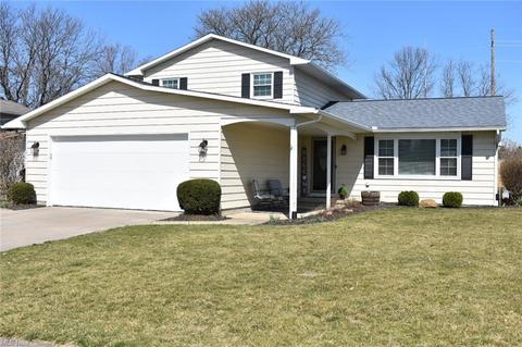 344 Crestview Dr, Elyria, OH 44035 photo 1