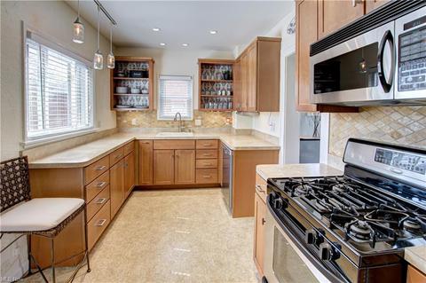 4419 Sheraton Dr, Parma, OH 44134 photo 10