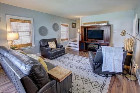 4419 Sheraton Dr, Parma, OH 44134 photo 17