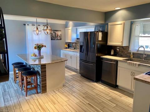 6463 Ridge Rd, Parma, OH 44129 photo 8