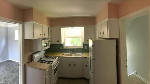 6463 Ridge Rd, Parma, OH 44129 photo 14