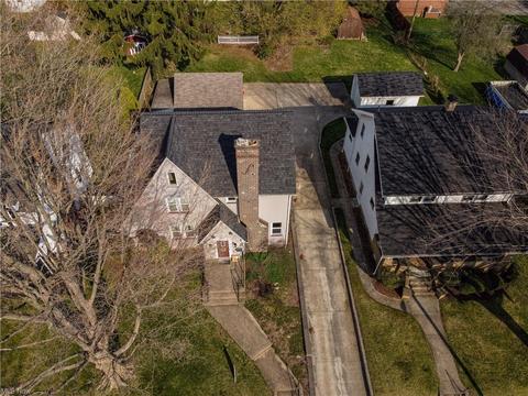 222 Raff Rd NW, Canton, OH 44708 photo 3