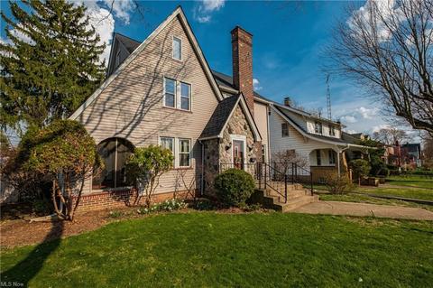 222 Raff Rd NW, Canton, OH 44708 photo 2