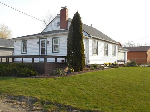 Geneva On The Lake Homes For Sale Geneva On The Lake Oh Real Estate Movoto