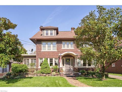 1266 N Howard St, Akron, OH 44310 photo 1
