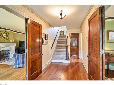 1266 N Howard St, Akron, OH 44310 photo 5