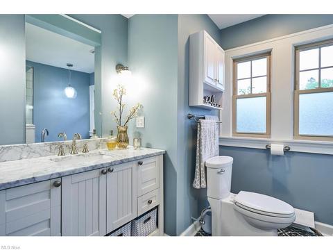 1266 N Howard St, Akron, OH 44310 photo 18