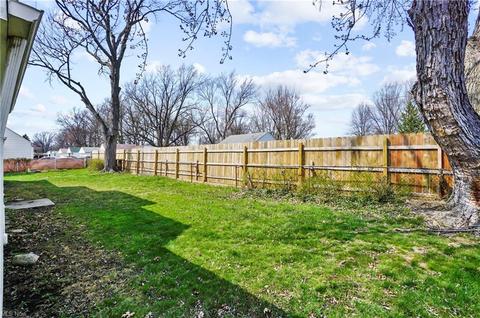 24943 Devoe Ave, Euclid, OH 44123 photo 18