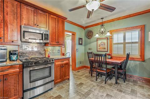 37911 Barber Ave, Willoughby, OH 44094 photo 9