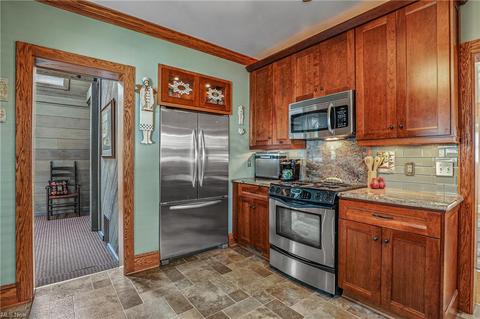 37911 Barber Ave, Willoughby, OH 44094 photo 10