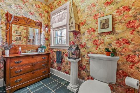 37911 Barber Ave, Willoughby, OH 44094 photo 18