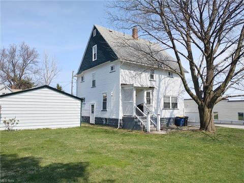 1606 W 13th St, Ashtabula, OH 44004 photo 4