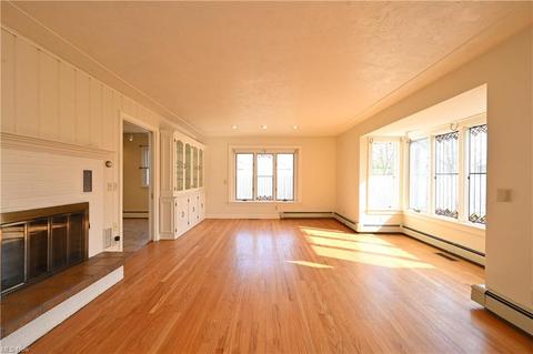 807 Washington Ave, Elyria, OH 44035 photo 5