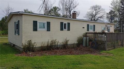 8246 Nichols Rd, Windham, OH 44288 photo 3