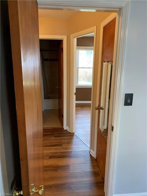 29954 Halifax St, Wickliffe, OH 44092 photo 9