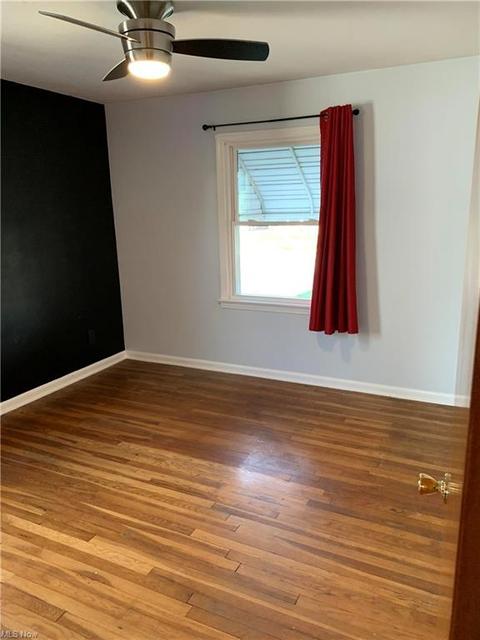 29954 Halifax St, Wickliffe, OH 44092 photo 8