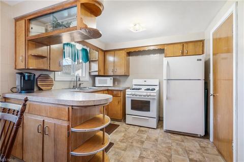 5992 Keller Rd, Akron, OH 44319 photo 13