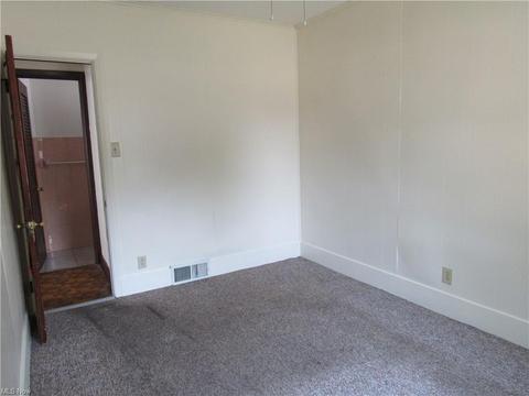 117 E 30th St, Lorain, OH 44055 photo 11