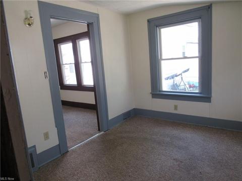 117 E 30th St, Lorain, OH 44055 photo 6