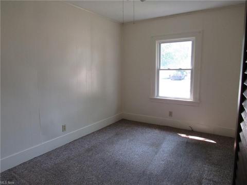 117 E 30th St, Lorain, OH 44055 photo 12