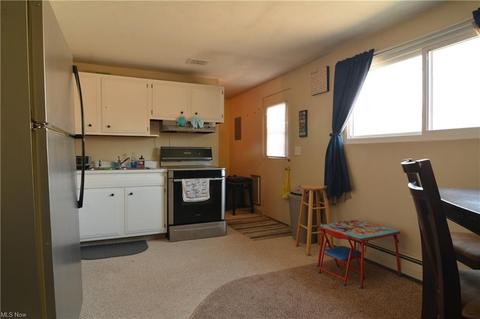 742 Baldwin Ave, Elyria, OH 44035 photo 10