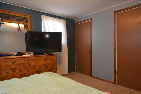 742 Baldwin Ave, Elyria, OH 44035 photo 9