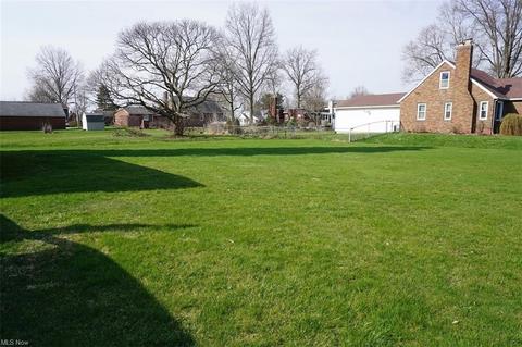 321 Whipple Ave NW, Canton, OH 44708 photo 3