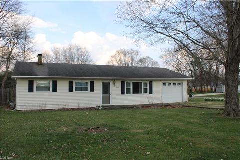 4210 Sabin Dr, Rootstown, OH 44272 photo 3