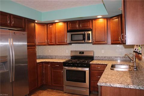 4210 Sabin Dr, Rootstown, OH 44272 photo 27