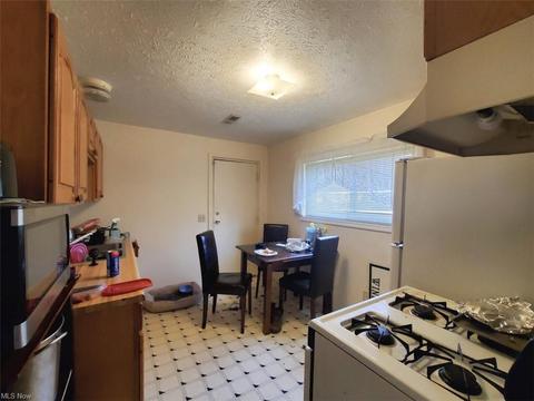 8982 N Main St, Windham, OH 44288 photo 25