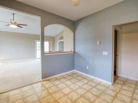 101 Arrow Ct, Elyria, OH 44035 photo 10