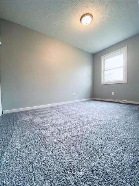9060 Wilverne Dr, Windham, OH 44288 photo 11