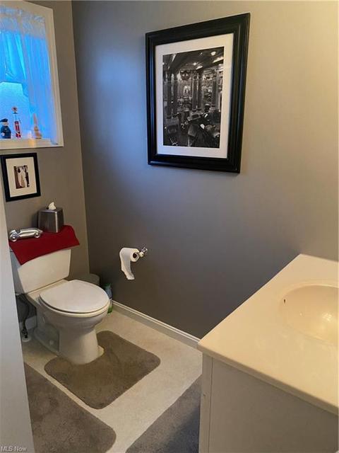 1832 Walnut Blvd, Ashtabula, OH 44004 photo 7