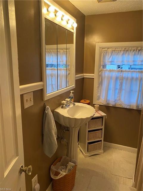 1832 Walnut Blvd, Ashtabula, OH 44004 photo 29