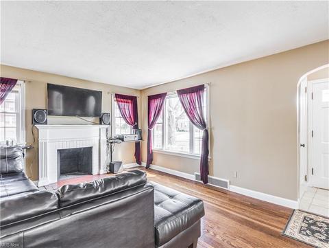135 Montrose Ave NW, Canton, OH 44708 photo 8