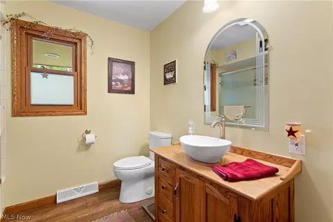 10057 Rosemere St, Elyria, OH 44035 photo 14
