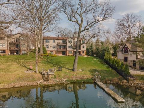 1809 Harbour Cir NW #21B, Canton, OH 44708 photo 4